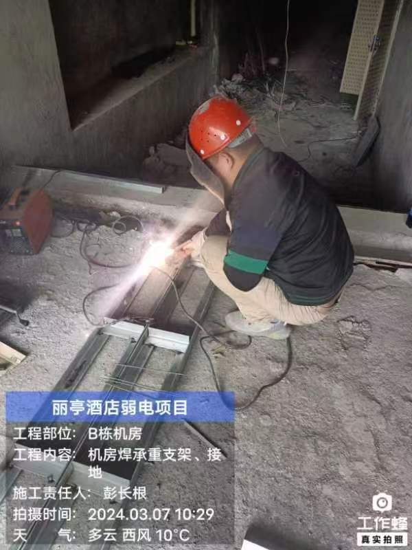 深圳综合布线工程,深圳自动门,深圳平移门,深圳感应门,深圳自动门维修,深圳自动门安装,深圳电动门维修,深圳多玛自动门,深圳电动门安装,深圳自动门厂家